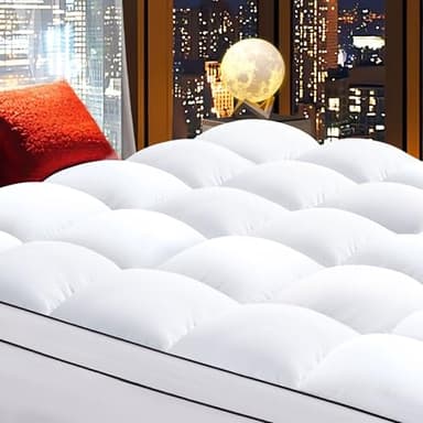 Surmatelas Queen à plateau-coussin pour grand lit pour le soulagement de la pression, matelas rafraîchissant matelassé avec rembourrage alternatif en duvet de 900 g/m², housse à poche profonde de 20,3